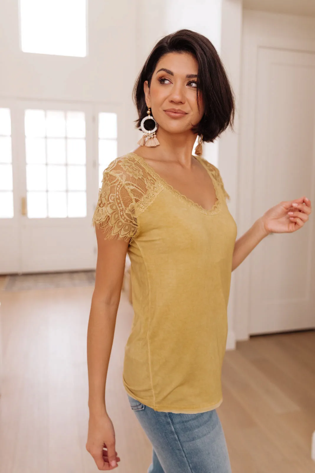 Lovely Lace Tee In Yellow