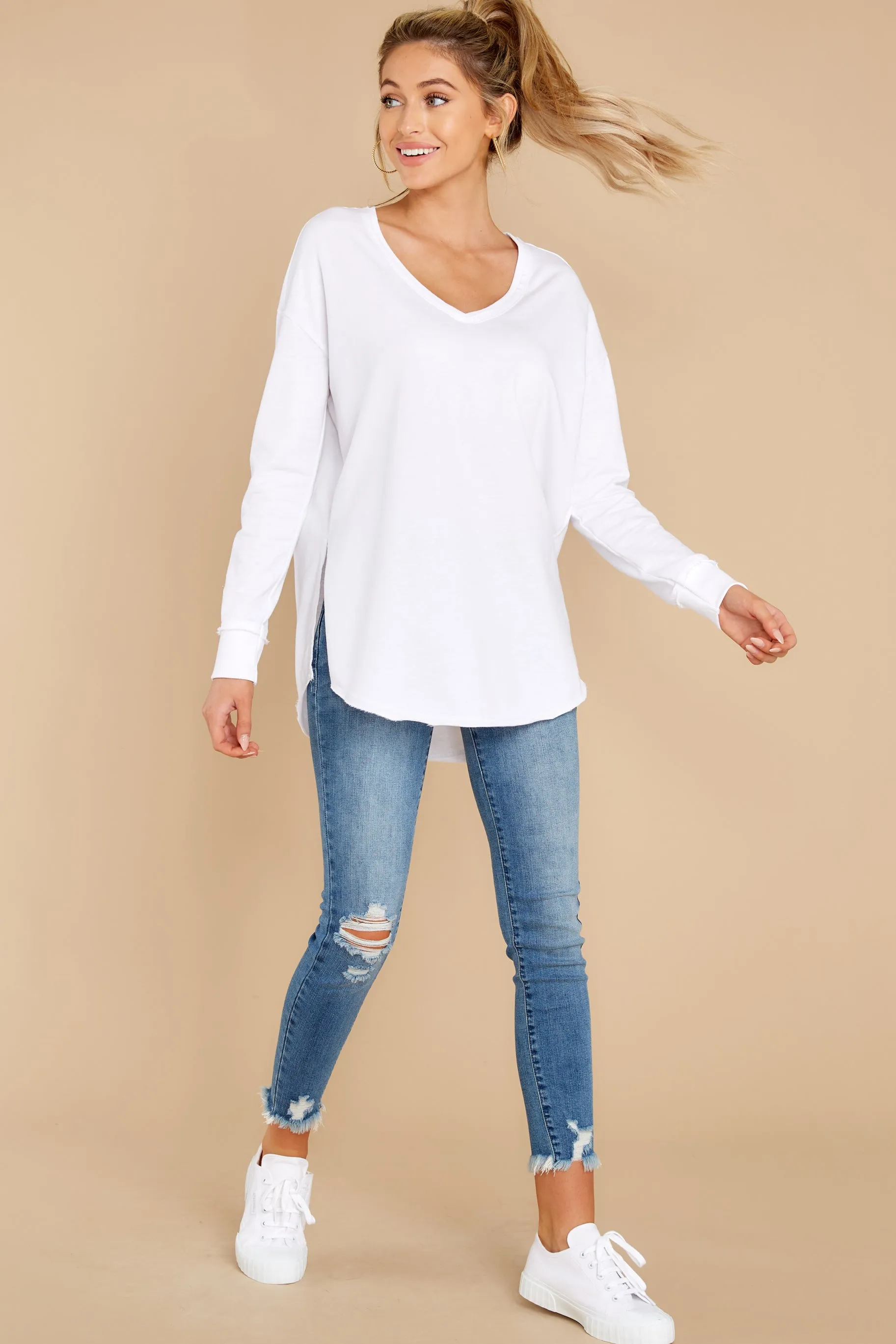 White V-Neck Weekender